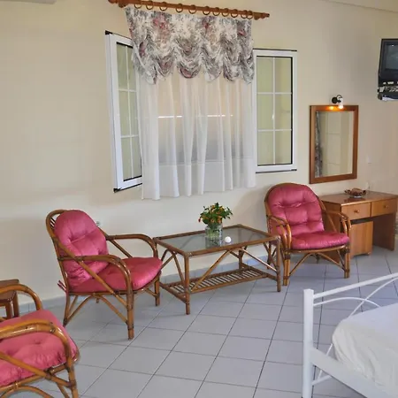 Studio Papadatos - Beach, Corfu * Pelekas